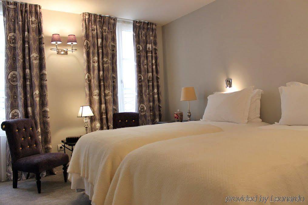 Hotel Croix De Malte Parigi Esterno foto